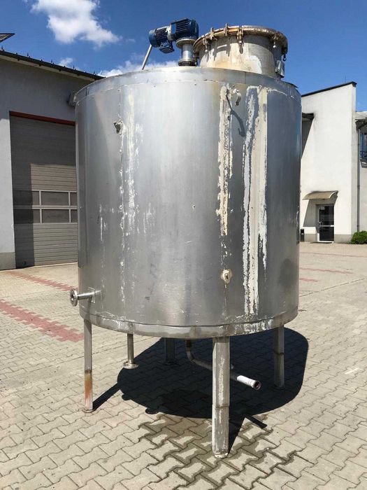 Zbiornik stalowy nierdzewny 3000l kwasoodporny ocieplony z mieszadłem