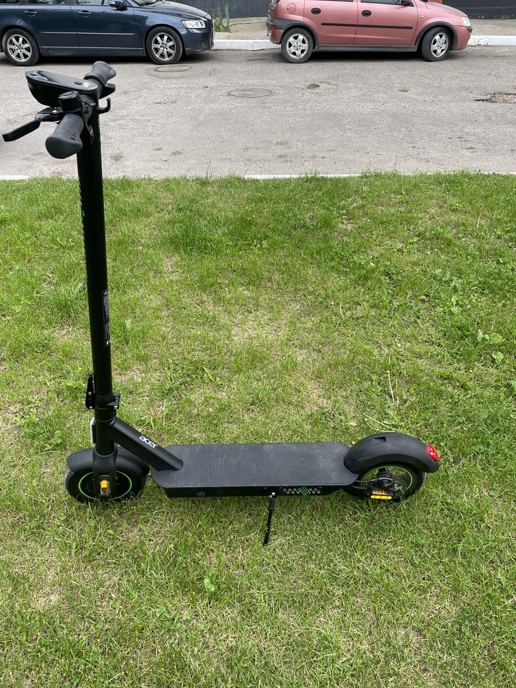 Електросамокат Acer Electric Scooter Series 5