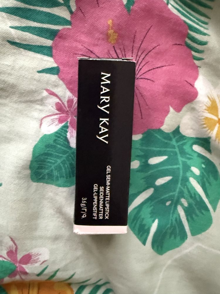 Szminka mary kay uzyta raz zdensyfykowana cena ostateczna