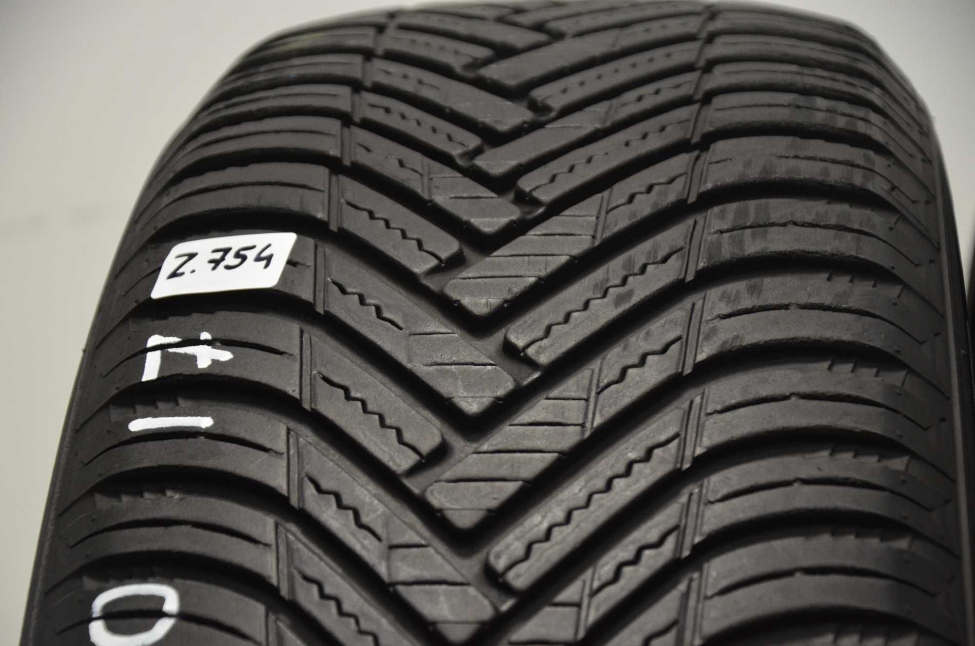Rok 2022, 215/60 R17 Hankook Kinergy 4s2 x Para nr z754