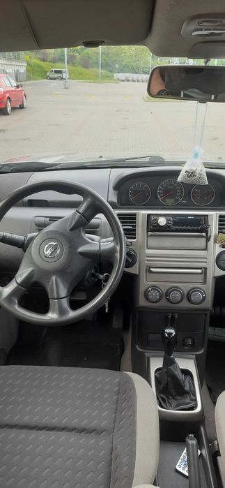 Nissan XTrail 2.0 benzyna +LPG 2004