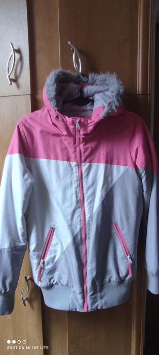 Kurtka damska rozm . M