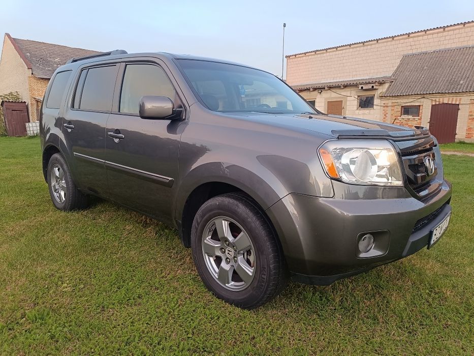 2011 HONDA PILOT 4X4 8 osób lpg