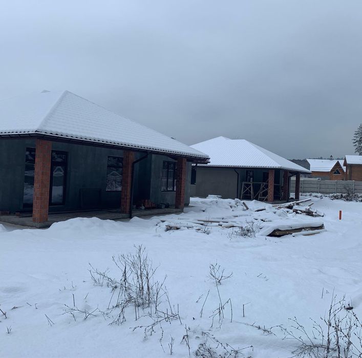 Продам дом коттедж під лісом клубний дім Гнідин Гнедин