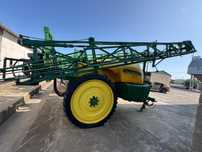 Продаж оприскувача John Deere