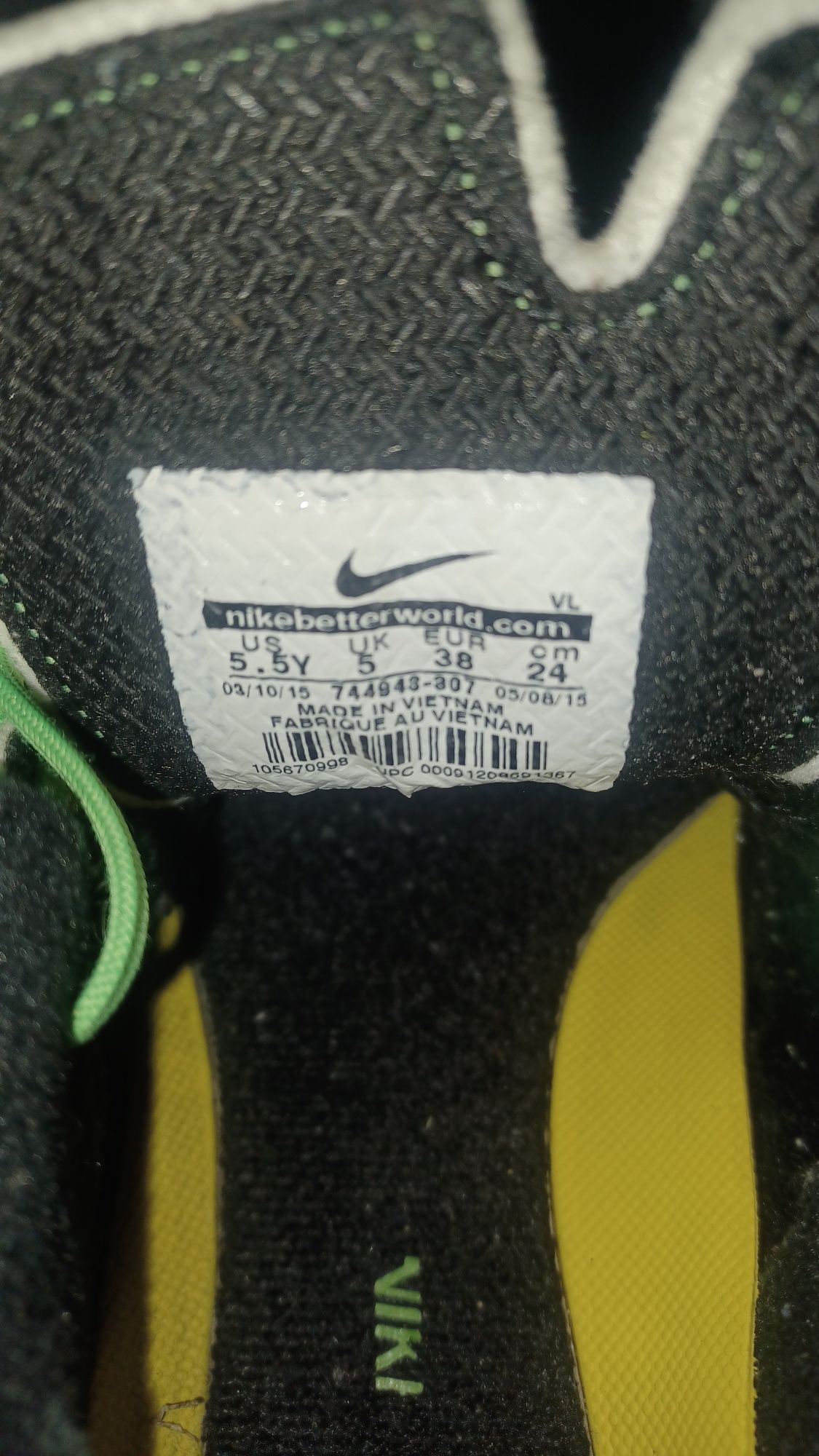 Buty korki firmy Nike r 38 piłka nożna