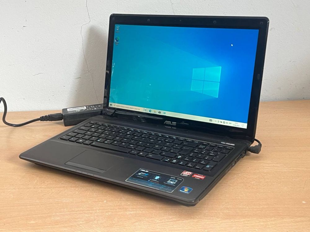Ноутбук ASUS / AMD Turion II P520 / 4 ГБ / 465 ГБ HDD