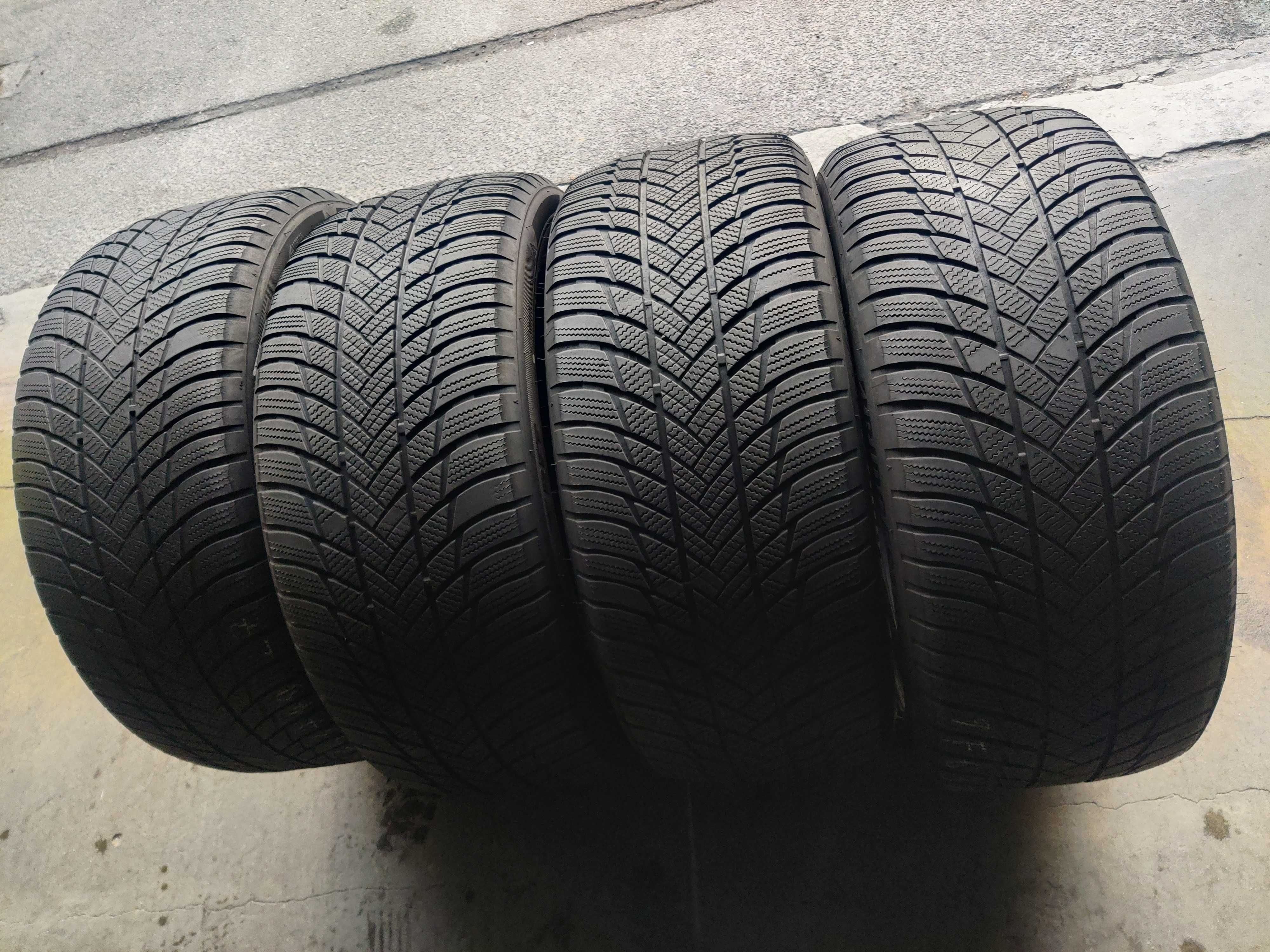 R21 285/45 зимові шини Bridgestone Blizzak LM001 Run Flat RSC