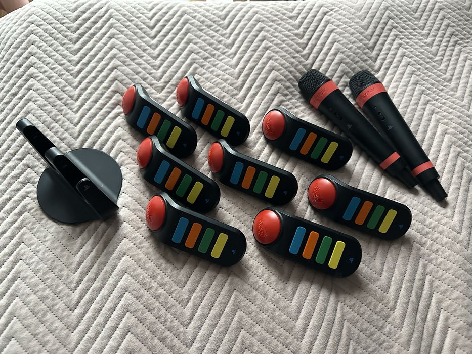 Buzzery BUZZ, Sony Charging Station PS3, Singstar