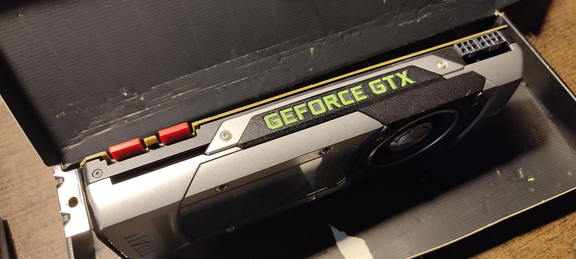 Видеокарта EVGA GTX Titan 6 GB
