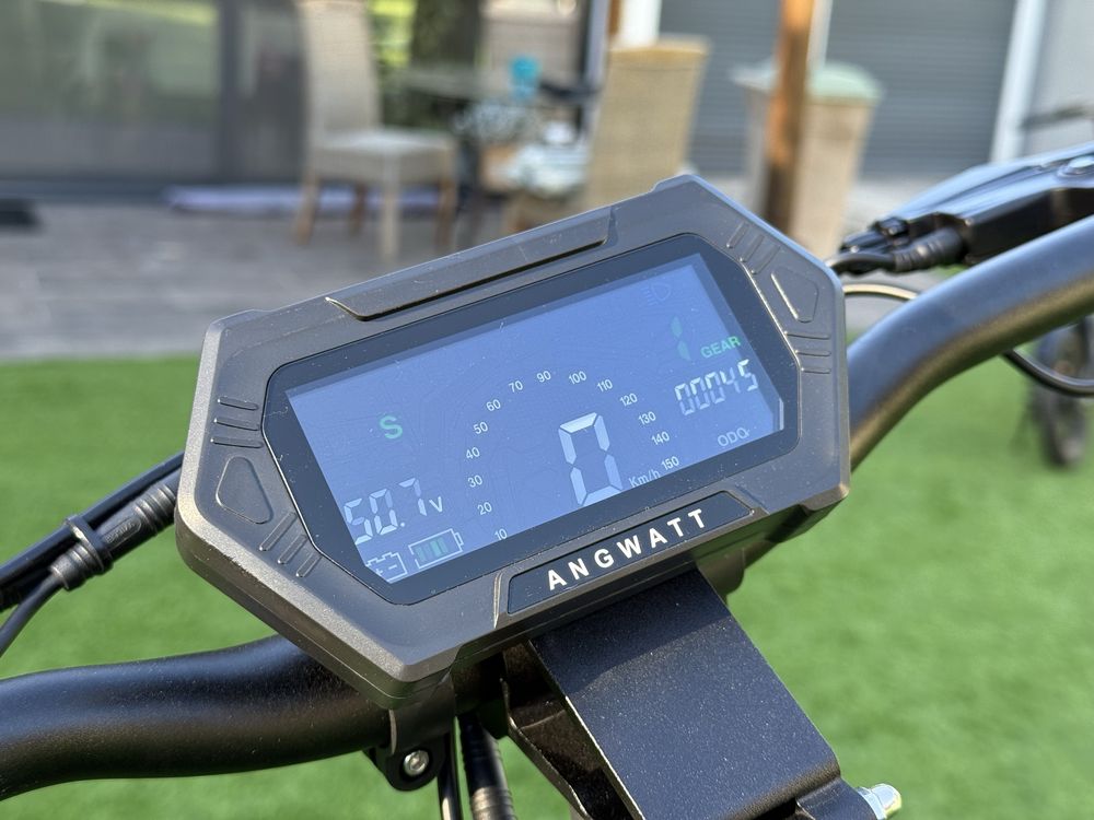 Angwatt CS1 PRO com apenas 45km