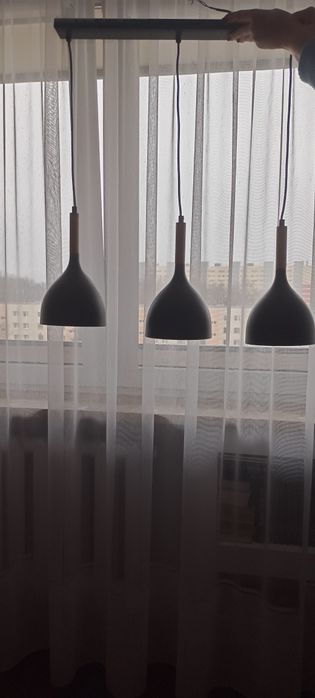 Lampa sufitowa czarna