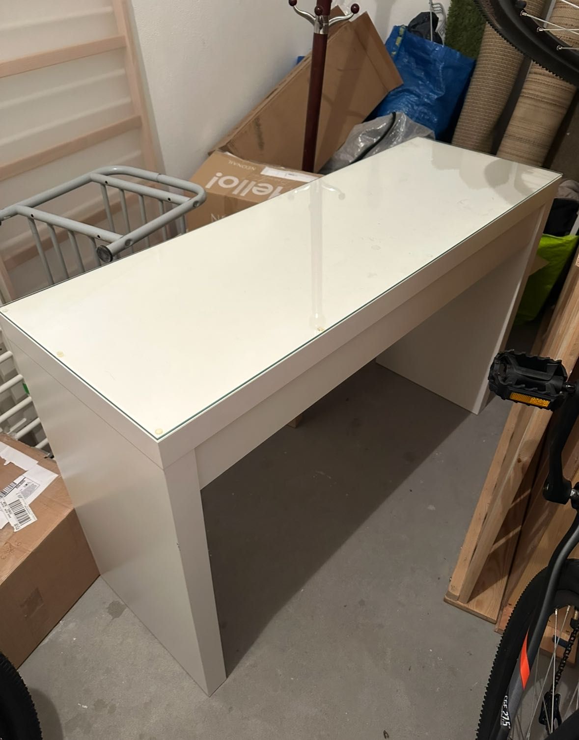 Toaletka Malm Ikea