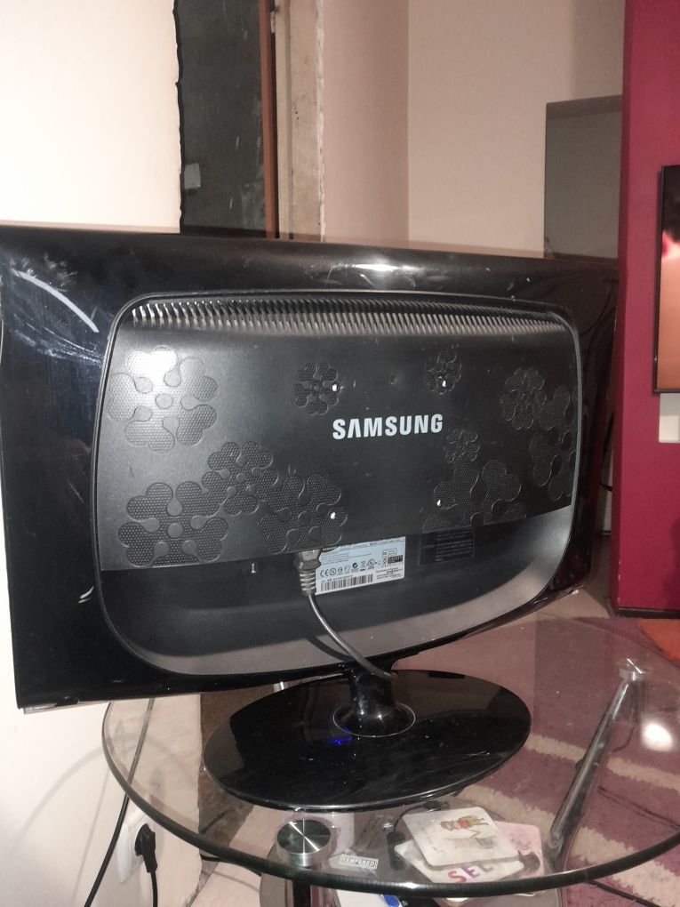 Продам монитор самсунг,Samsung