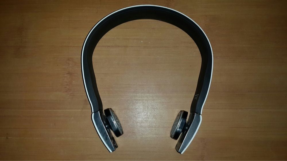 Наушники Bluetooth-гарнитура BRAVIS HS-901B