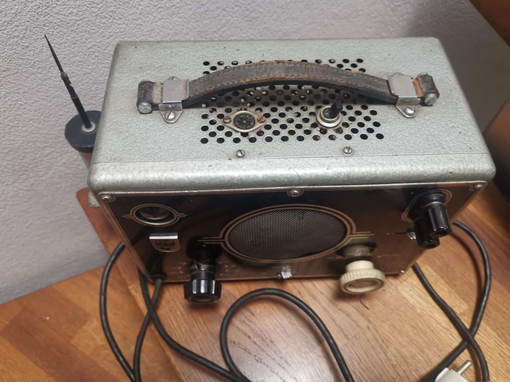 Philips gm7628 śledzenie sygnału radiowego