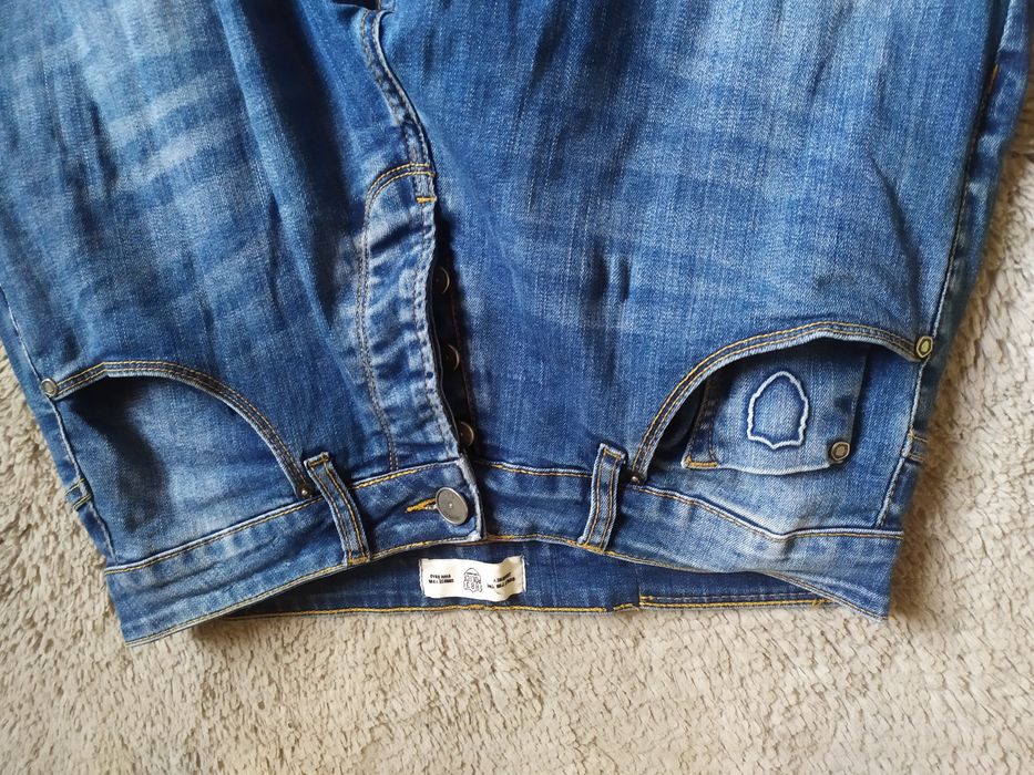 Spodnie dżinsowe męskie.