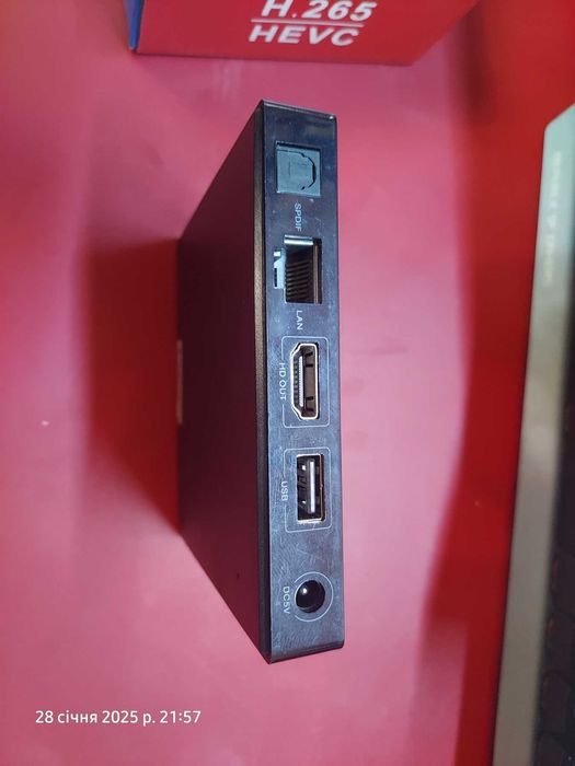 Mini M8S Pro андроид смарт приставка на 8-ядерном процессоре  б/у