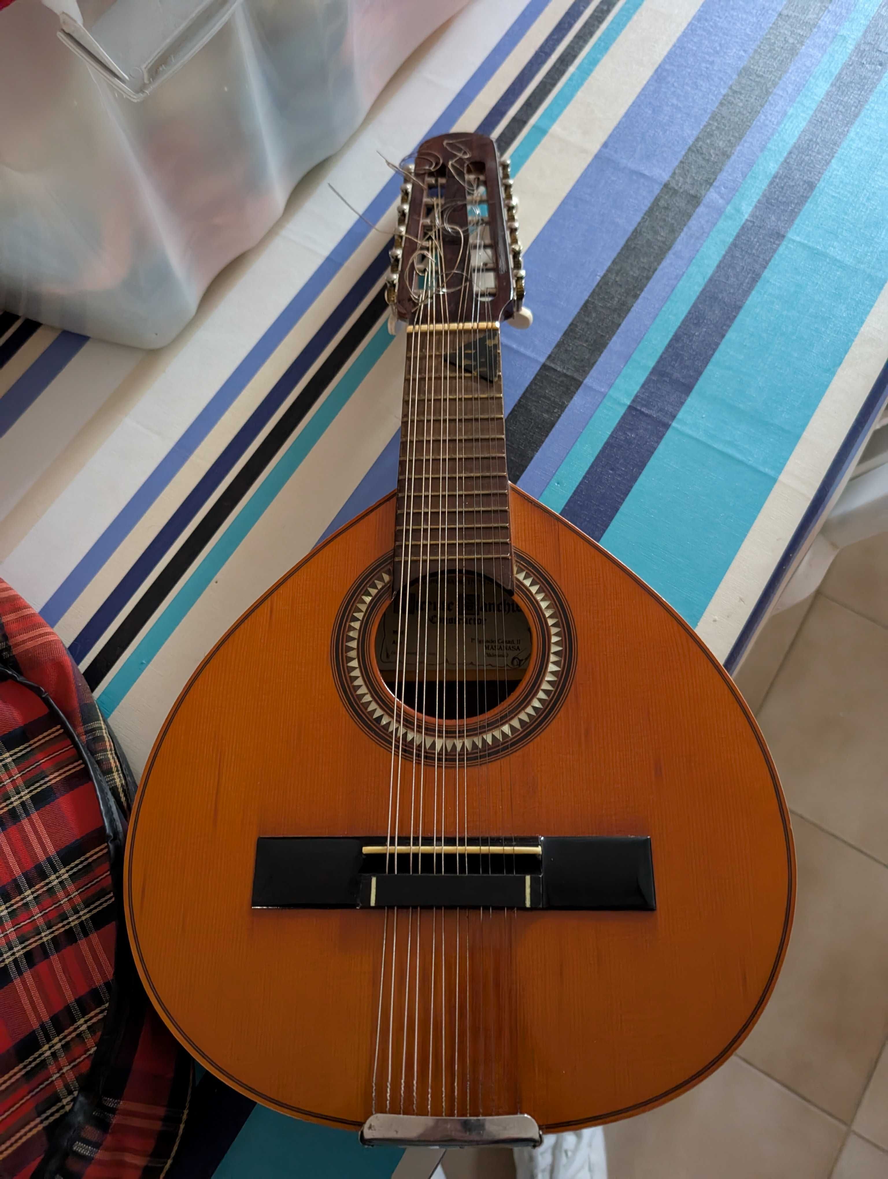 Bandurria / guitarra espanhola