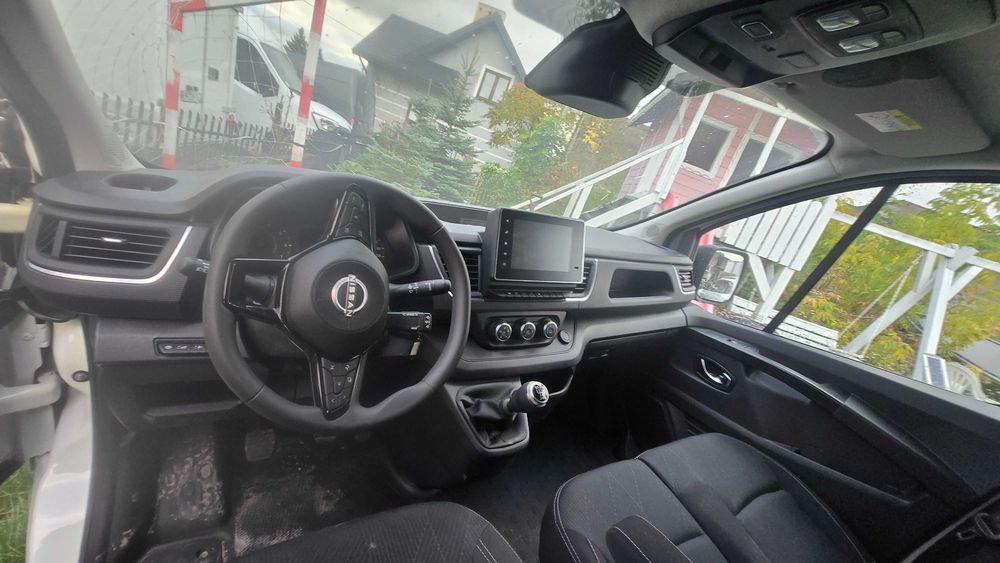 Renault trafic 2.0 silnik 452 kilomety 2025 rok