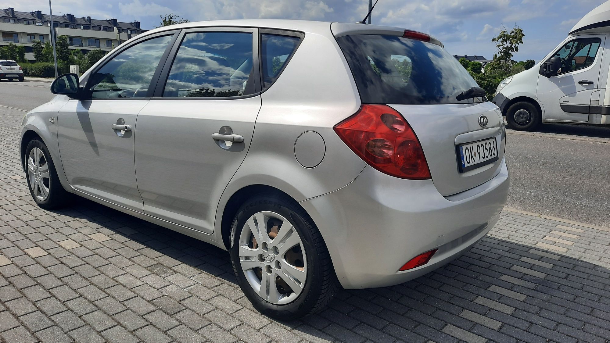 Kia Ceed 1.6 crdi Hatchback 5 Drzwi Klimatronik 2007r.
