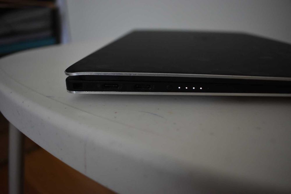 DELL XPS 13 9370 - Intel i5-8250u