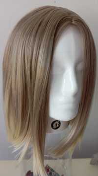 Peruka jasny blond naturalny wygląd