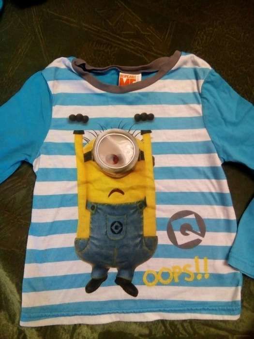 Реглан с миньоном на 4-5 лет