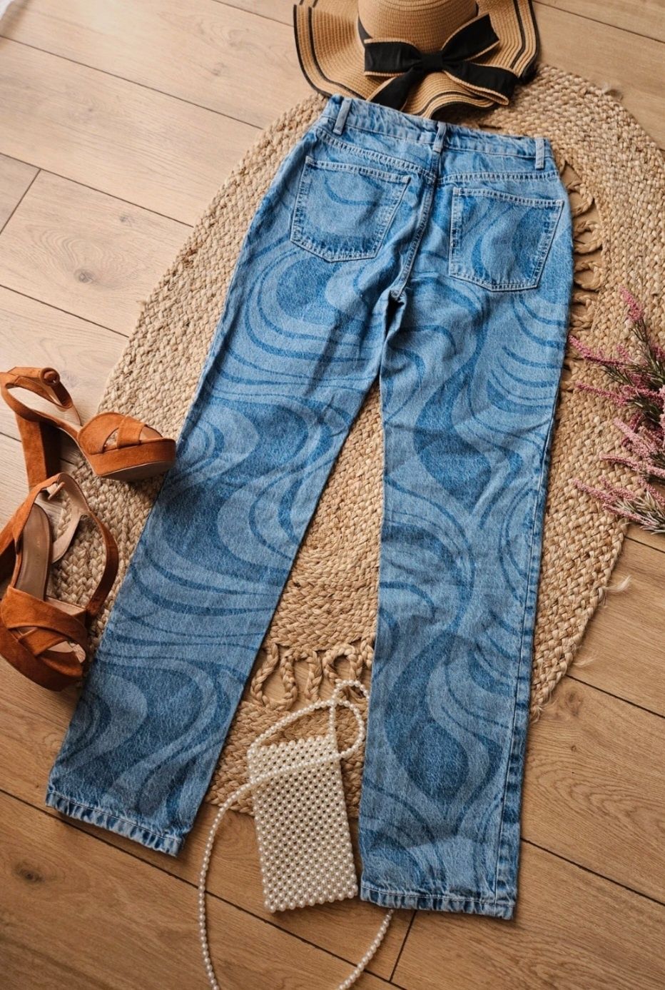 Damskie  Asos spodnie Jeansy wzorem w fale 28/32