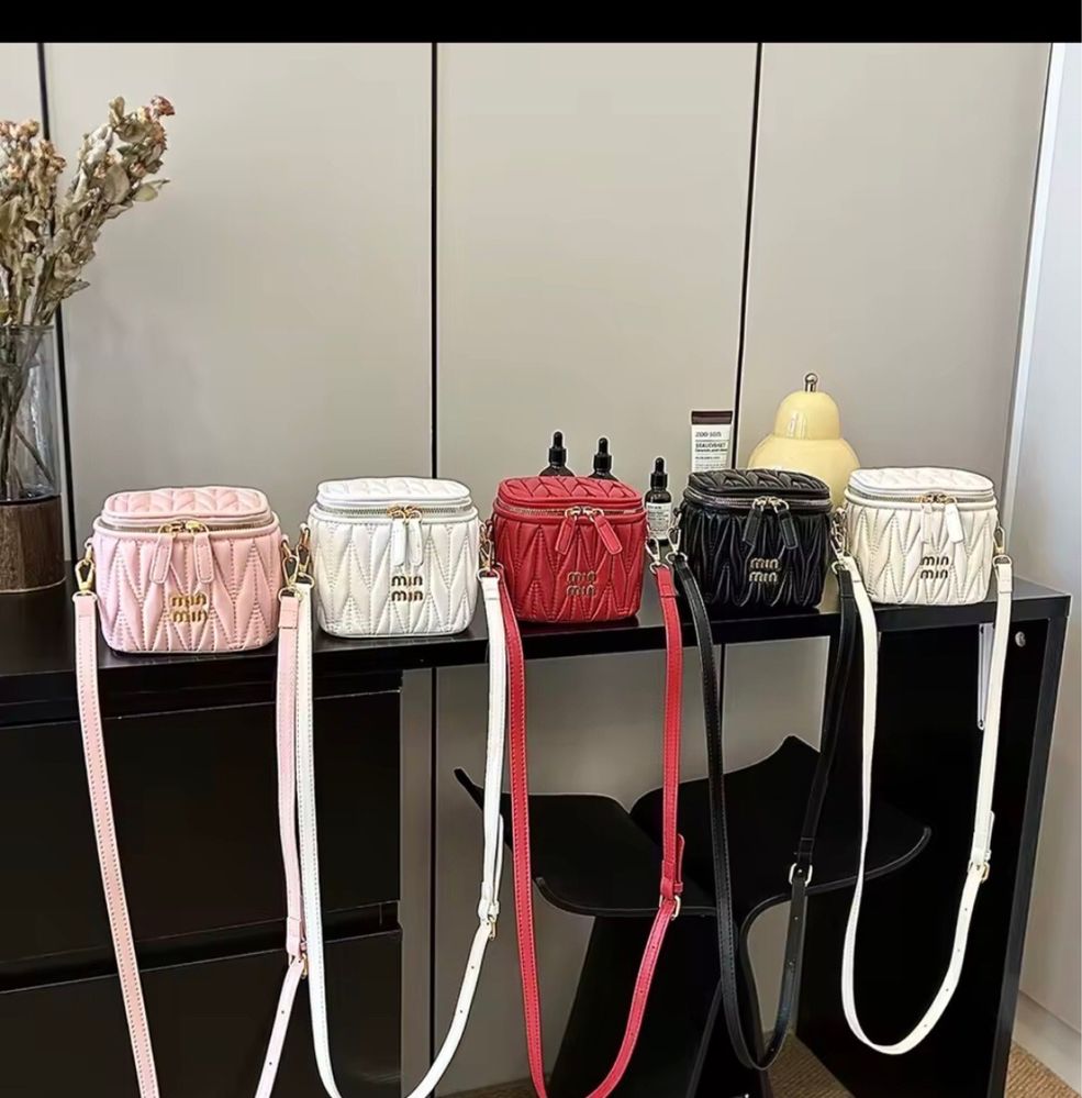 Мини сумка miu miu