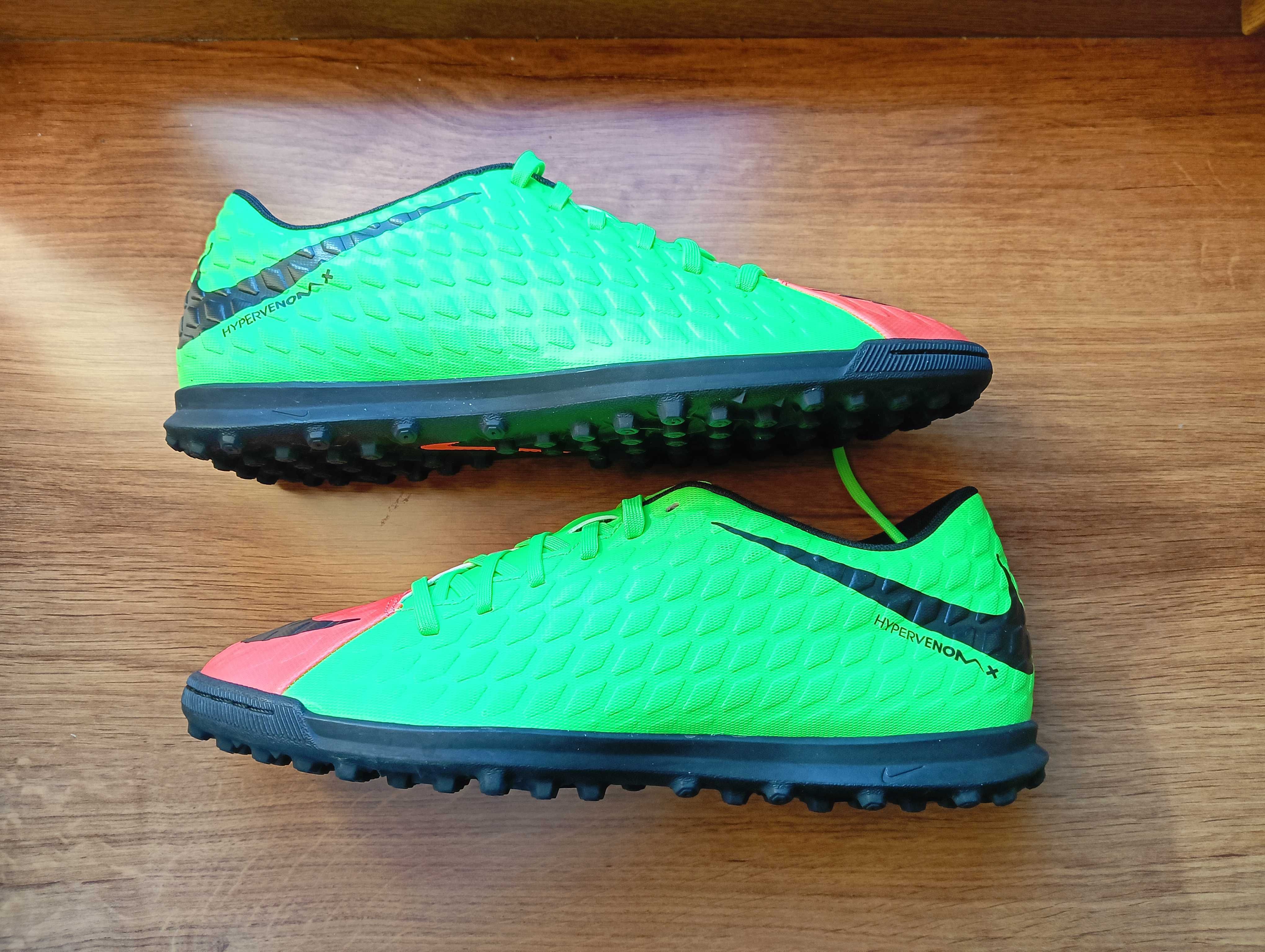 Сороконожки 41 (42) Nike Hypervenom Phade III. (бутси кросівки)