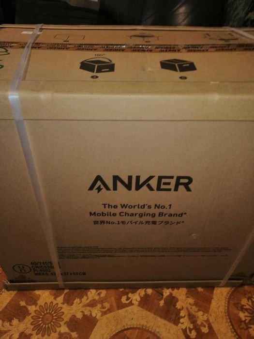 Зарядна станція Anker SOLIX F2000