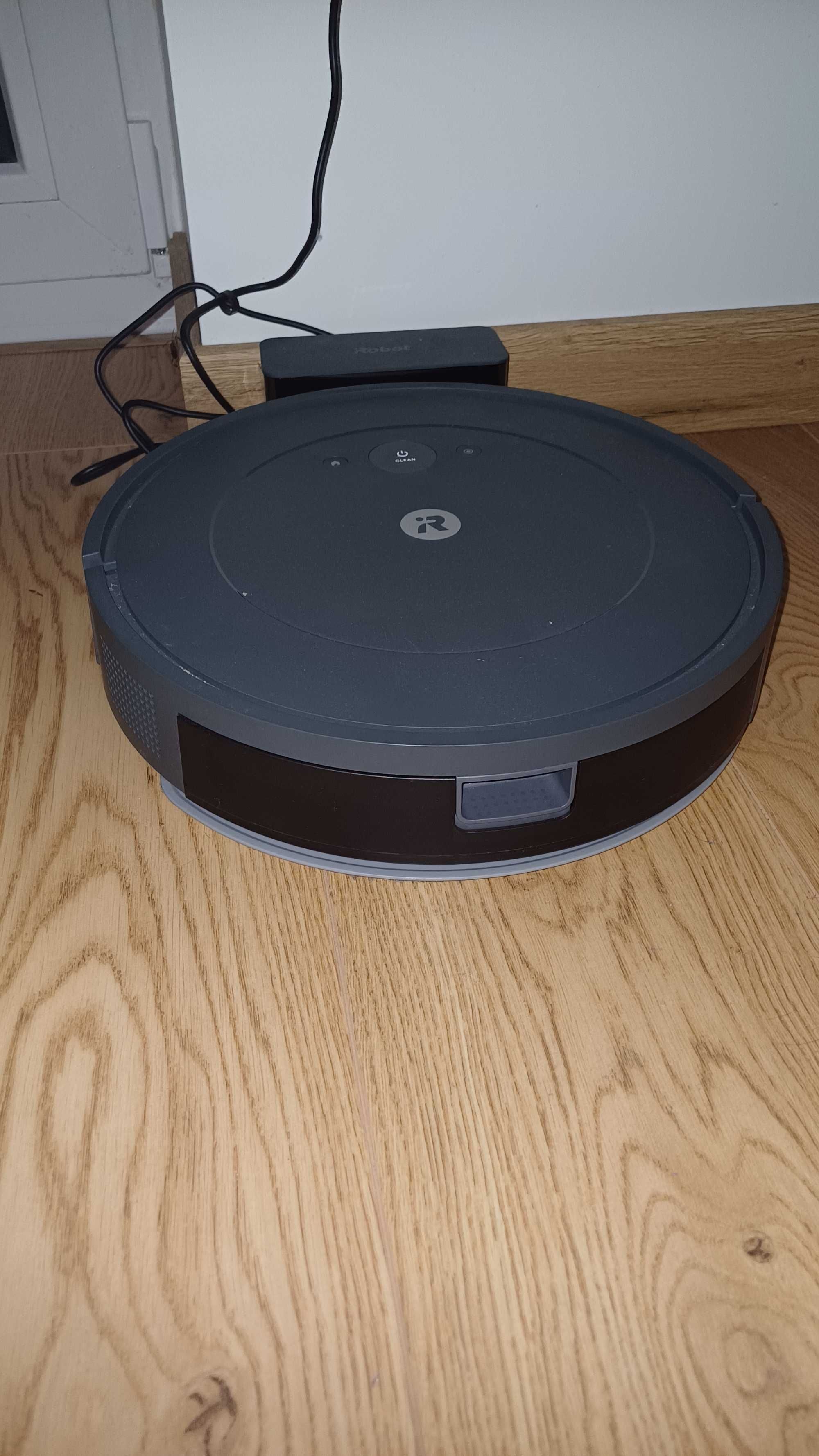 I Robot Roomba Combo Essential