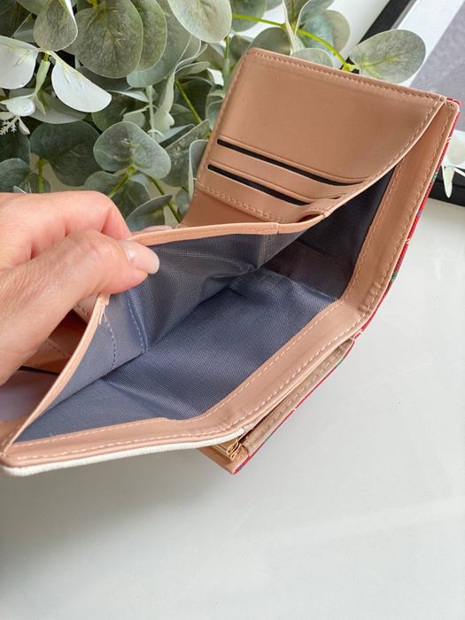 Гаманець для дівчинки