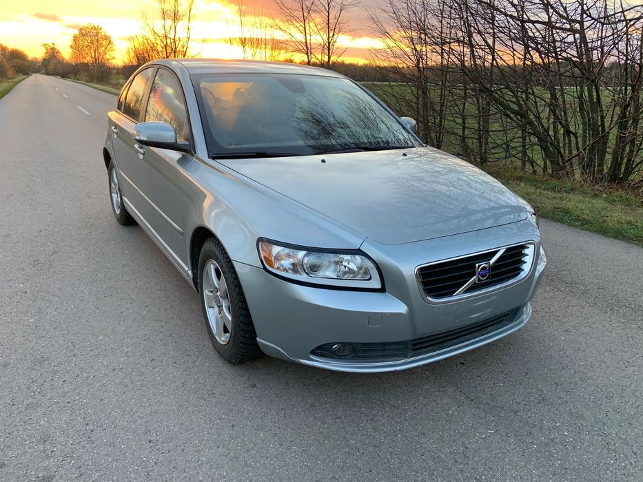 Volvo S40