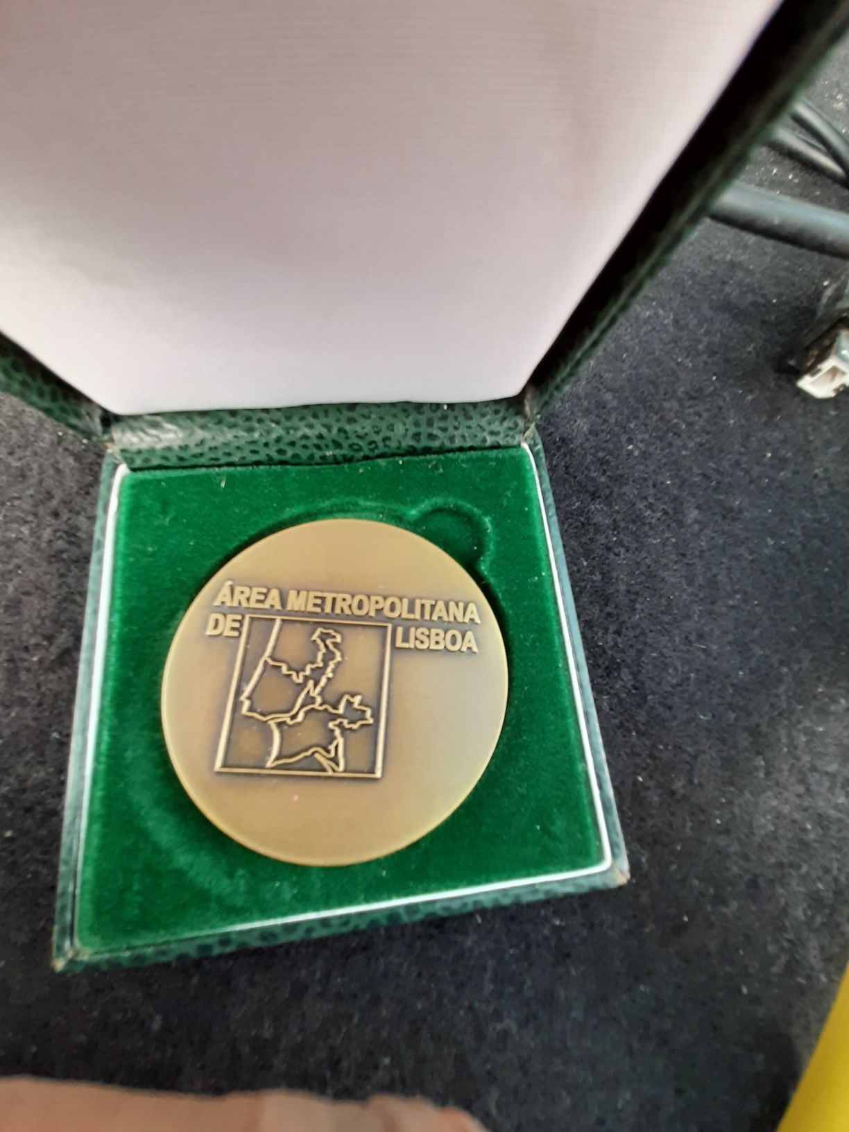 Medalha 4cm caixa Faço entrega domicílio