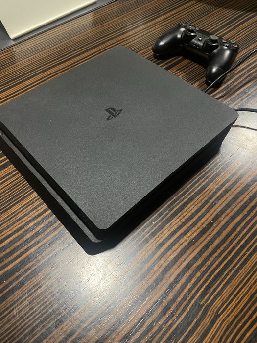 Ps4  Slim  preta