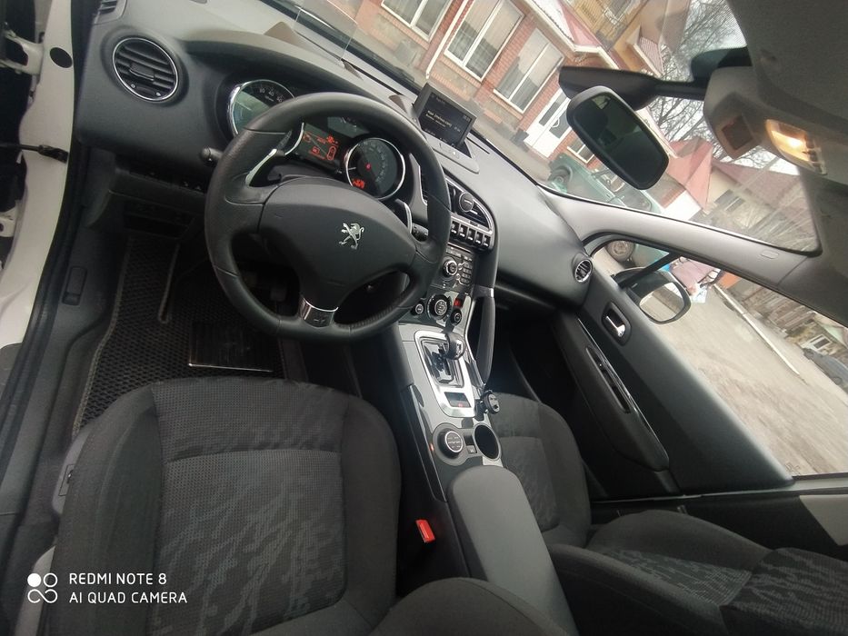 Продам авто peugeot 3008 2.0 гібрид