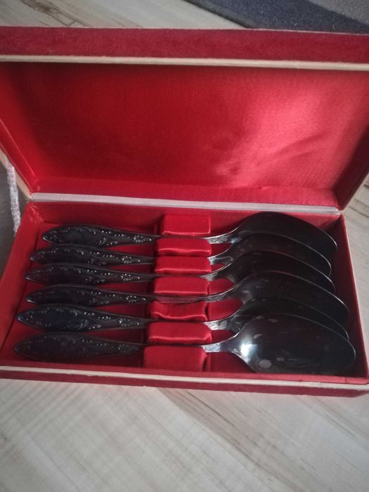 Łyżki posrebrzane +gratis widelczyki