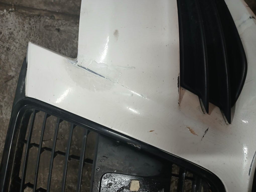 Zderzak przedni Audi a3 8p lift s-line ly9c