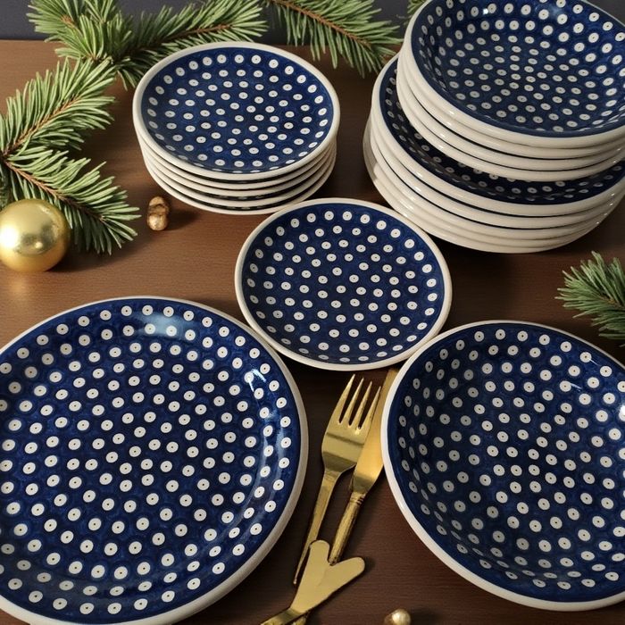 Zestaw talerzy.Nowe. Gat 1.Ceramika Bolesławiec