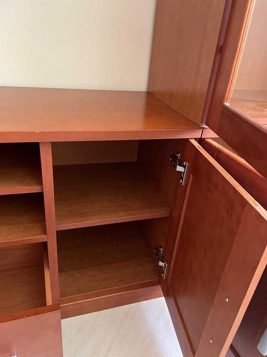 Móvel de sala com prateleiras de parede incluídas