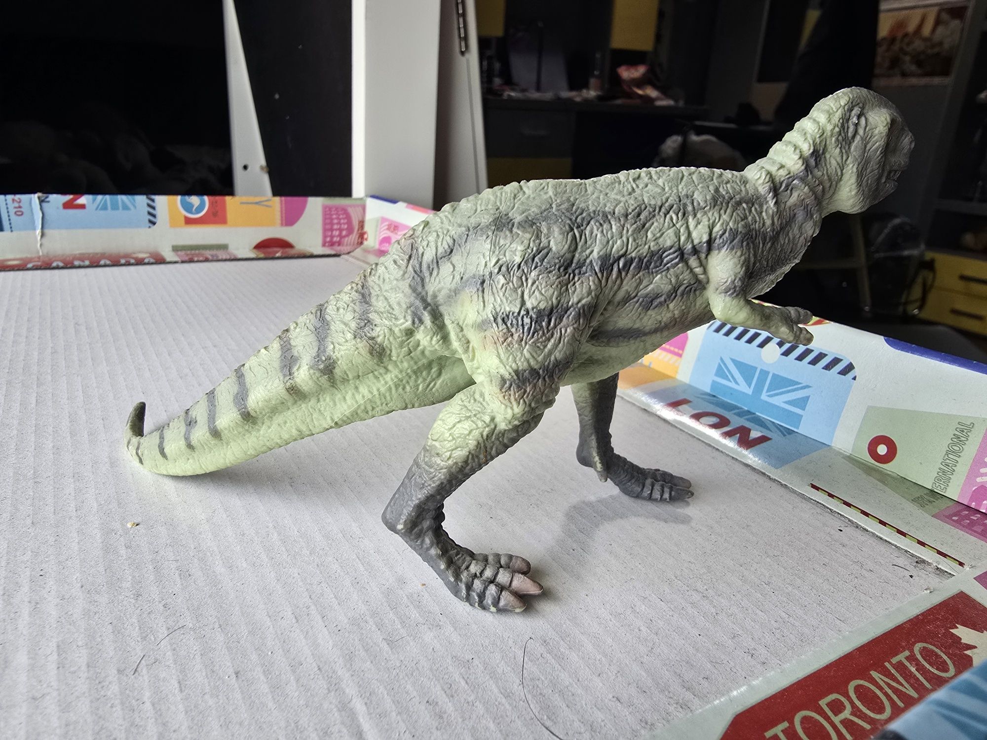 Albertozaur Schleich figurka dinozaur