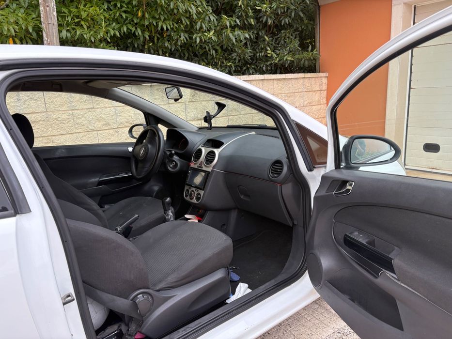 Opel corsa comercial
