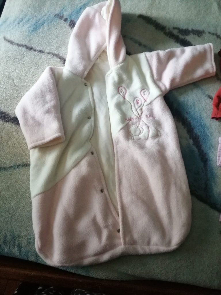 Vendo várias roupinhas de bebé por apenas 6€