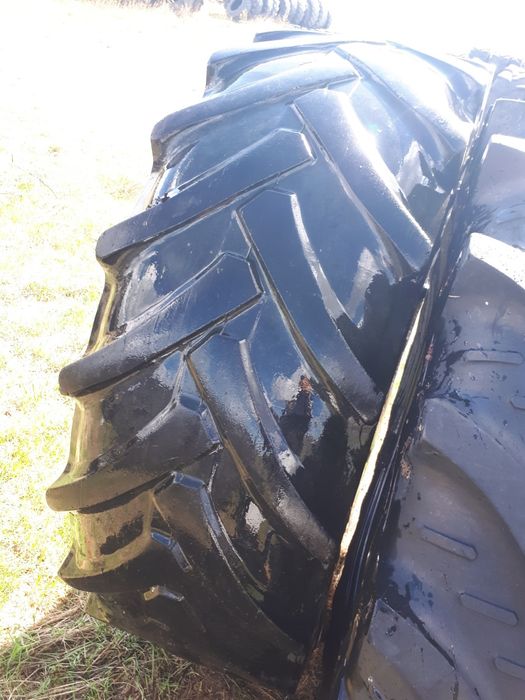 520/70 R - 38 CONTINENTAL AC70 G Opona zachodnia Radialna zdrowa Cała