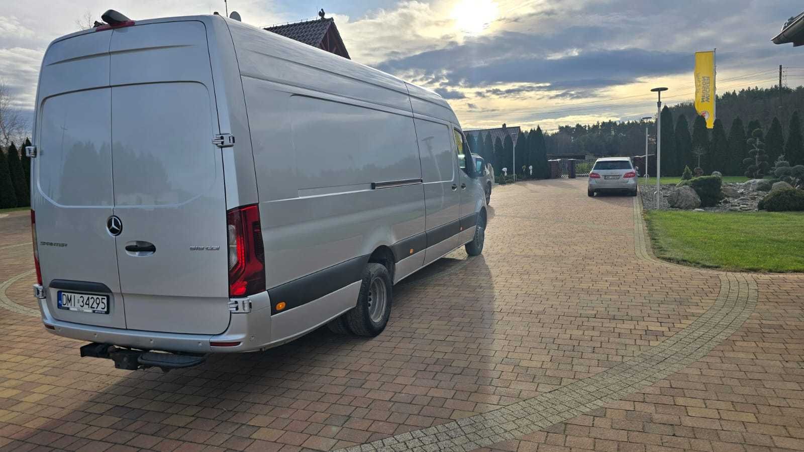 MERCEDES SPRINTER 519 3.0 V6  max Ful opcja Polski Salon