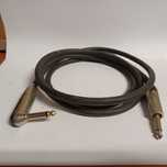 Gruby używany kabel głośnikowy jack-jack kątowy 1m