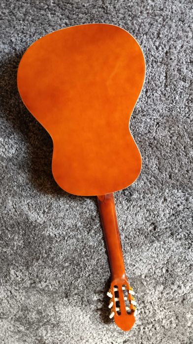 Gitara klasyczna do nauki gry