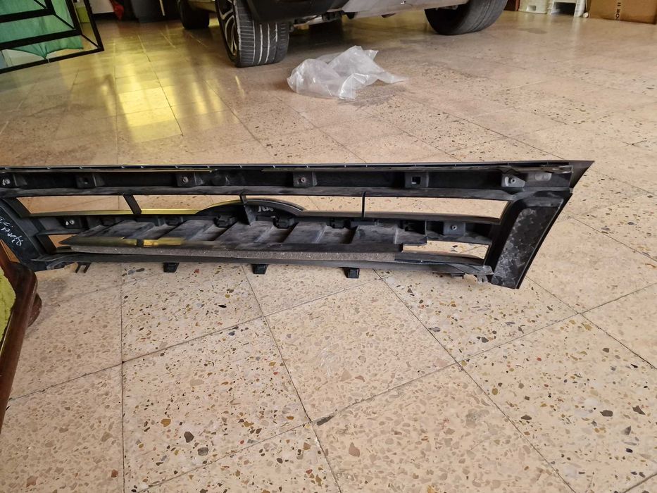 Grelha frontal da ford ranger 3.2   2012